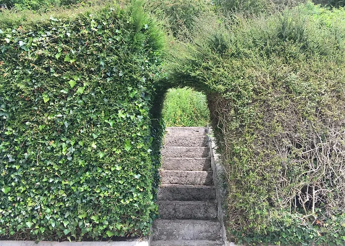 At Youghal Bridge * Dloughtane